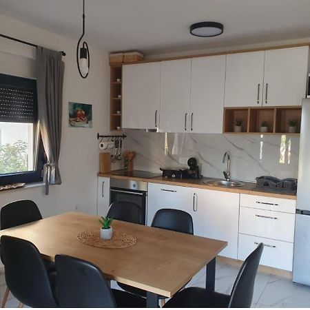 Apartmani Zlata Sveti Filip i Jakov Eksteriør billede