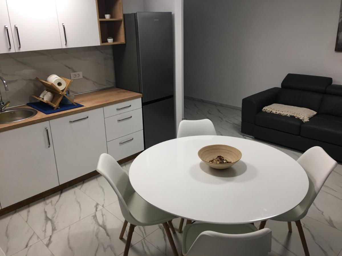 Apartmani Zlata Sveti Filip i Jakov Eksteriør billede