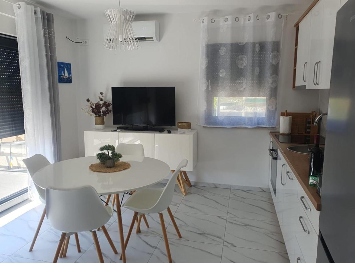 Apartmani Zlata Sveti Filip i Jakov Eksteriør billede