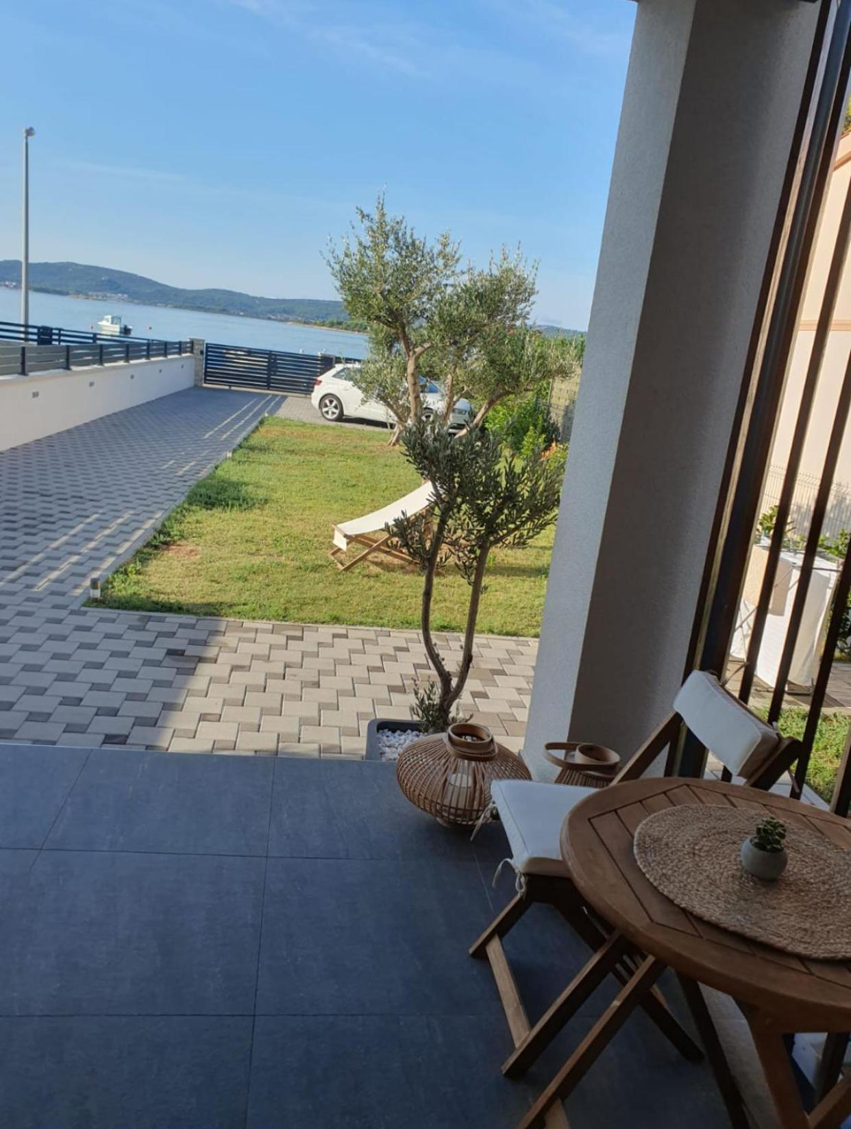 Apartmani Zlata Sveti Filip i Jakov Eksteriør billede
